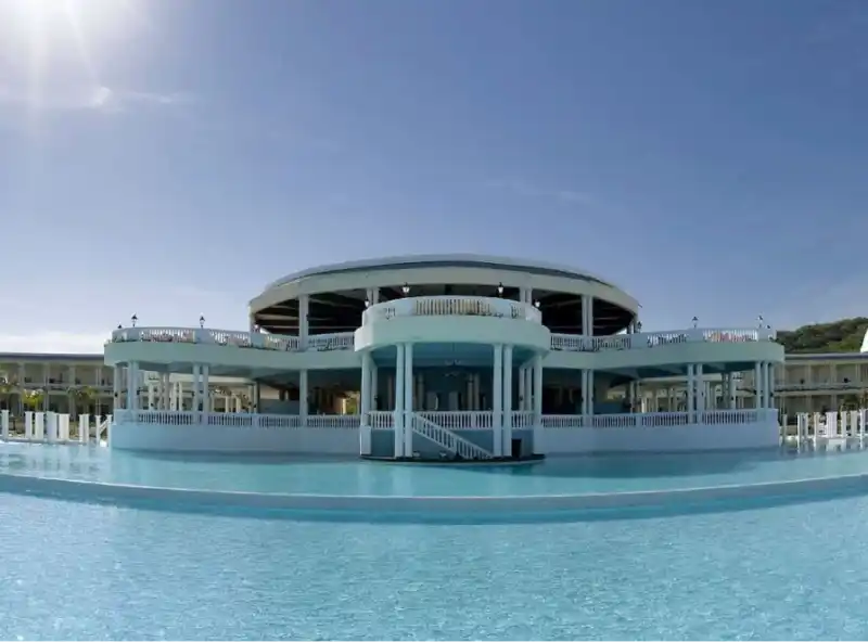 MBJ-Airport-Transfer-to-Grand-Palladium